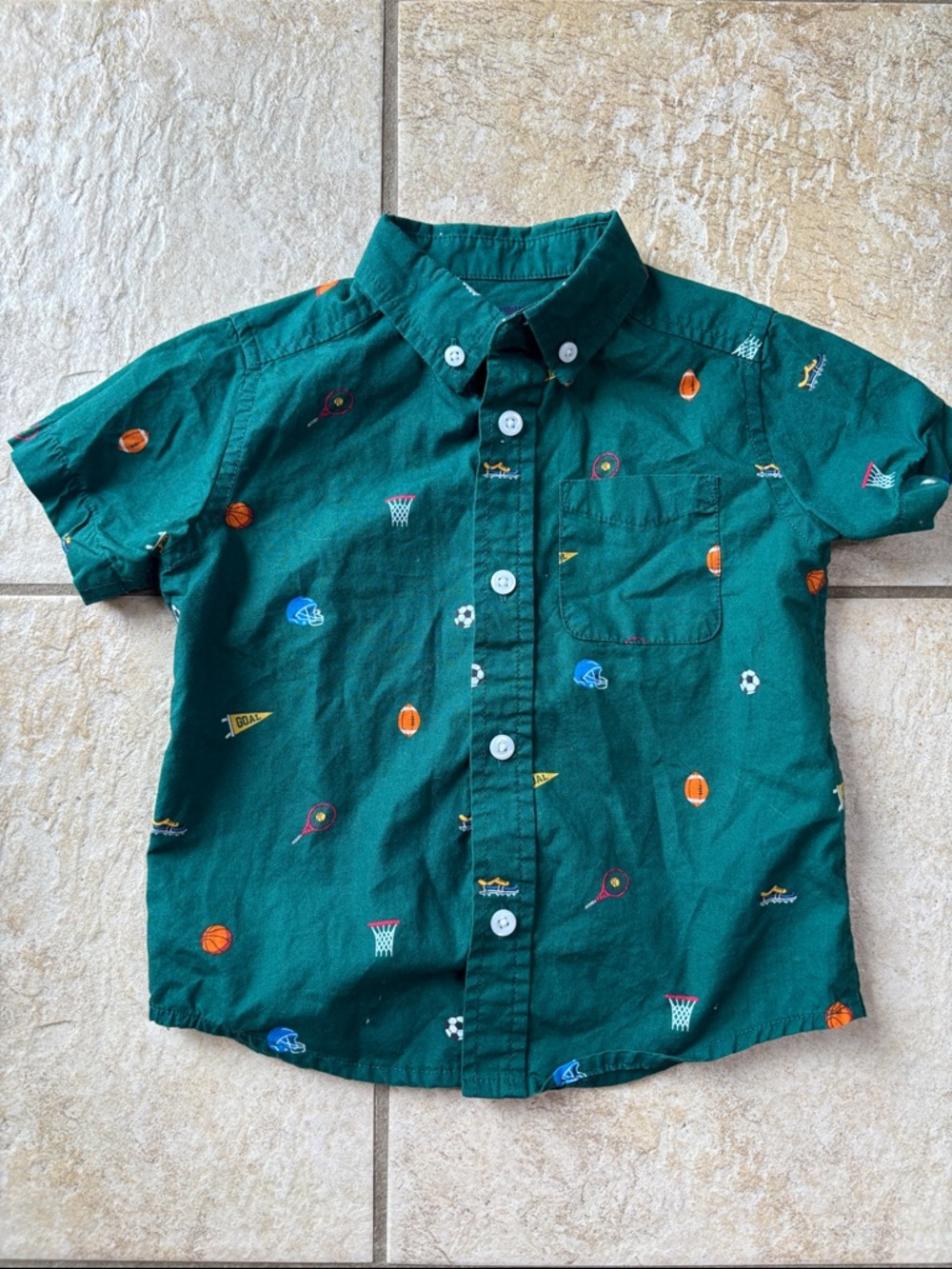 The Children's Place Dark Green Short-Sleeve Button-Up Shirt with Sports Motifs